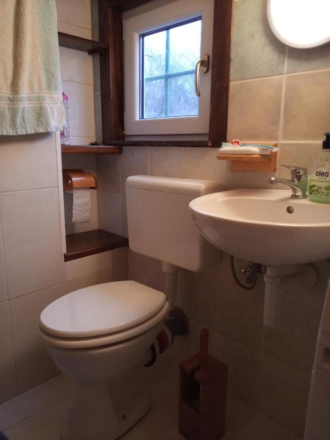 Apartments Pomjan Pogled Na Gore 外观 照片