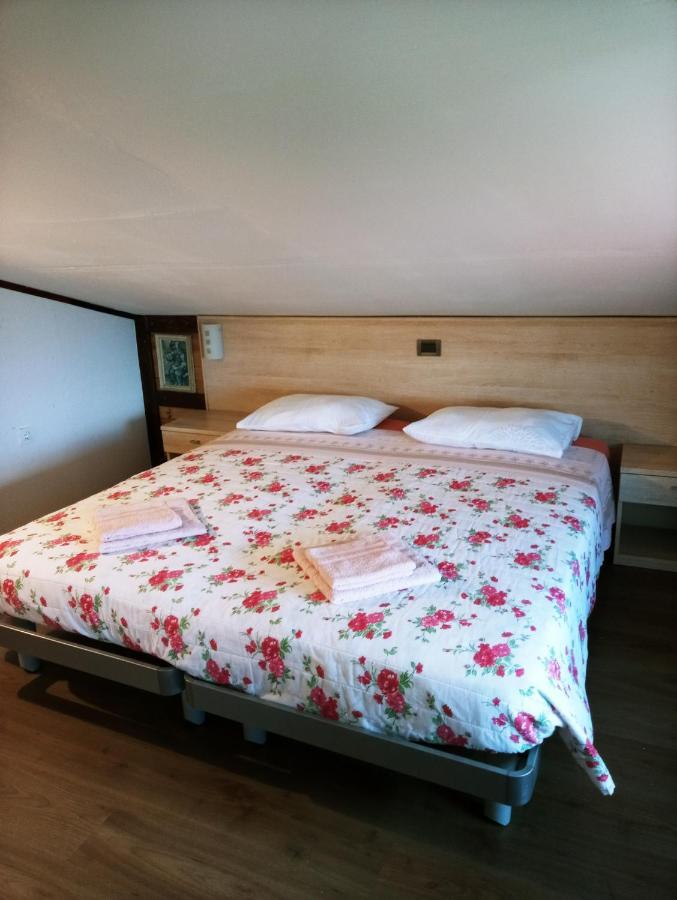 Apartments Pomjan Pogled Na Gore 外观 照片