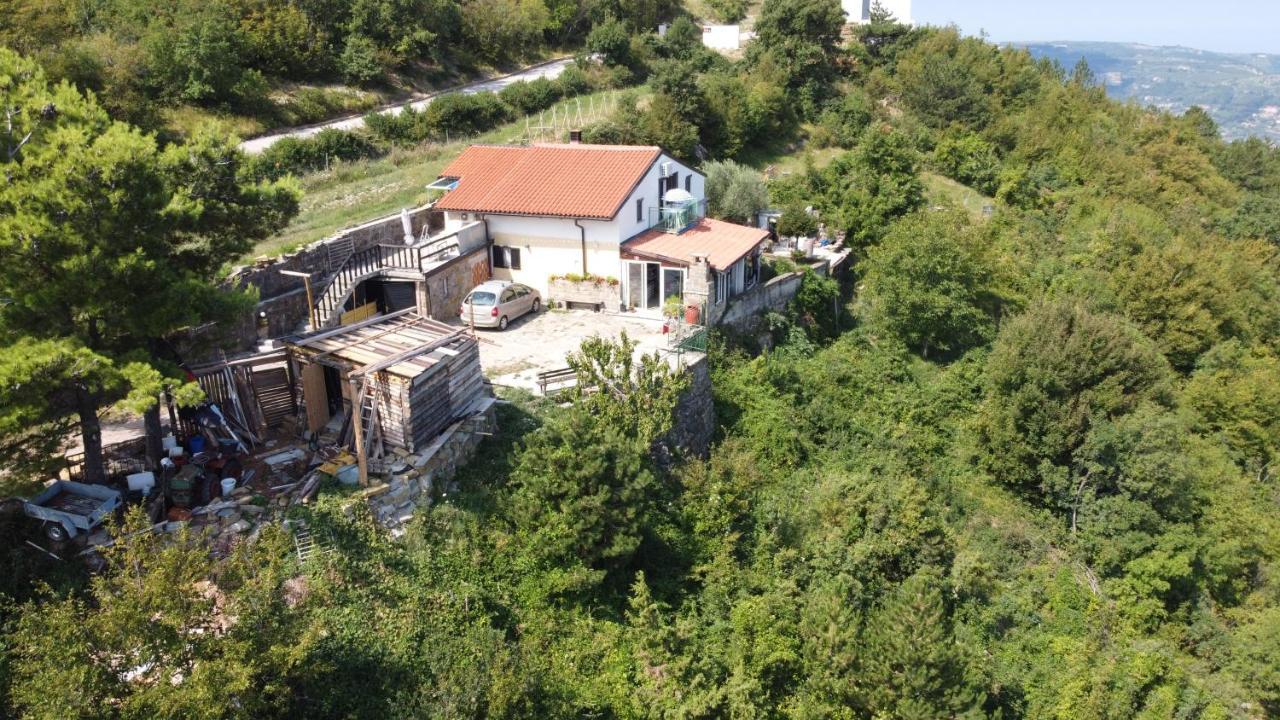 Apartments Pomjan Pogled Na Gore 外观 照片